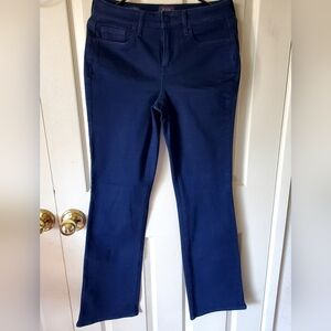 NYDJ Lift x tuck technology